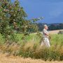 Spaziergänger im Herbst